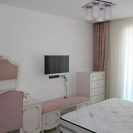 Apartment Rising Blue Kestel